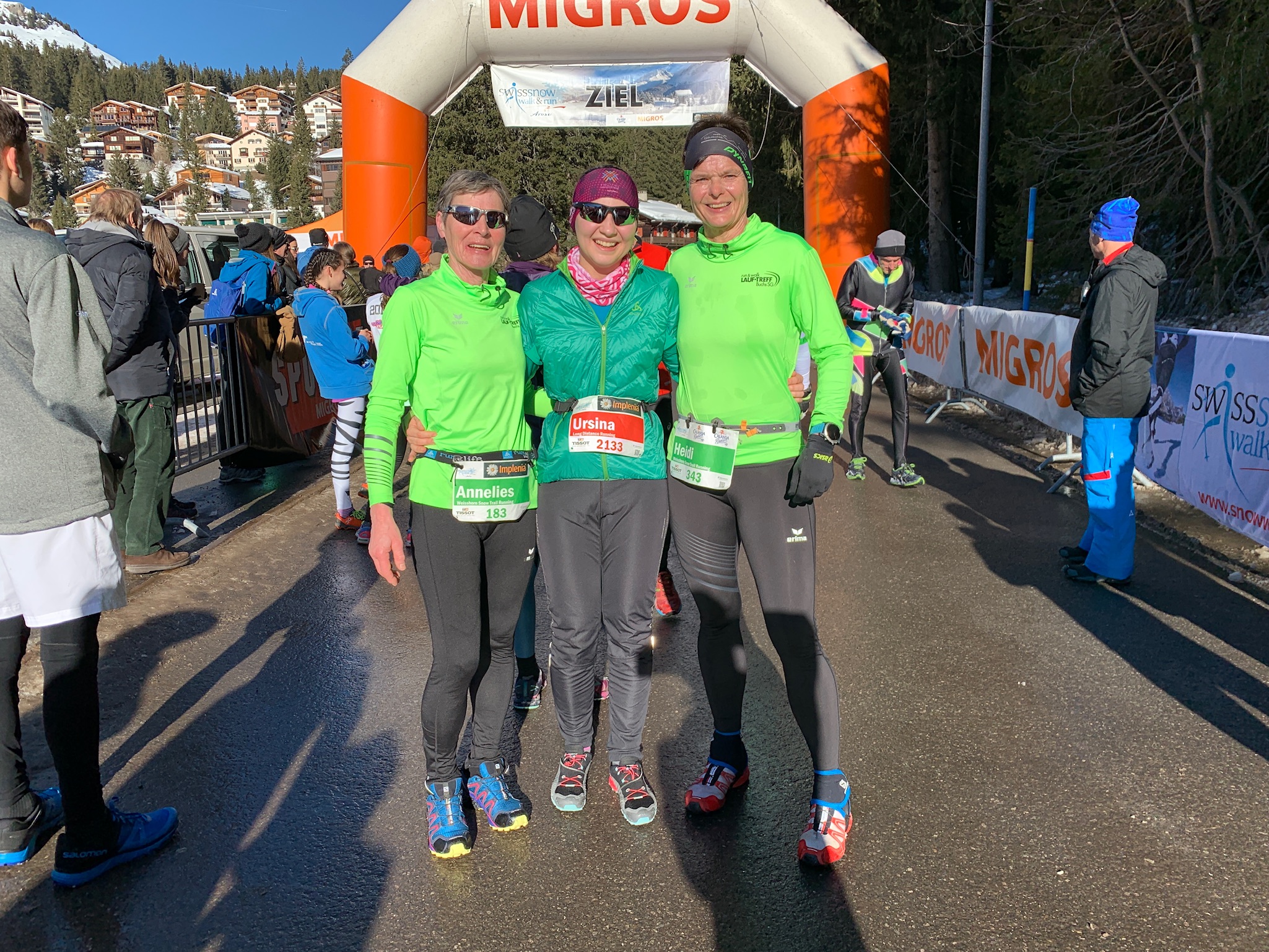 Annelies, Ursina und Heidi vor dem Startschuss