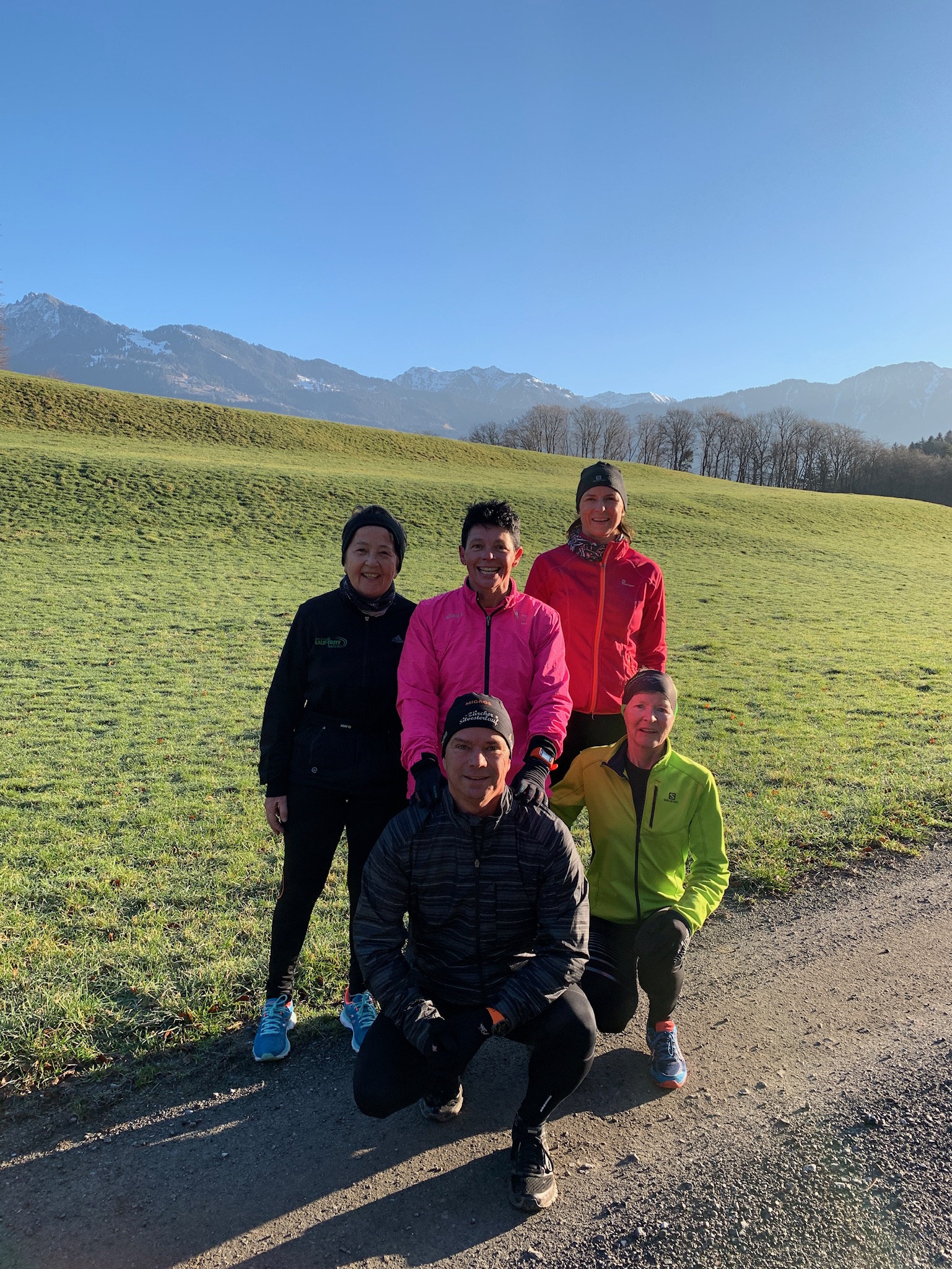 Valschnära mit Mario in der Mitte