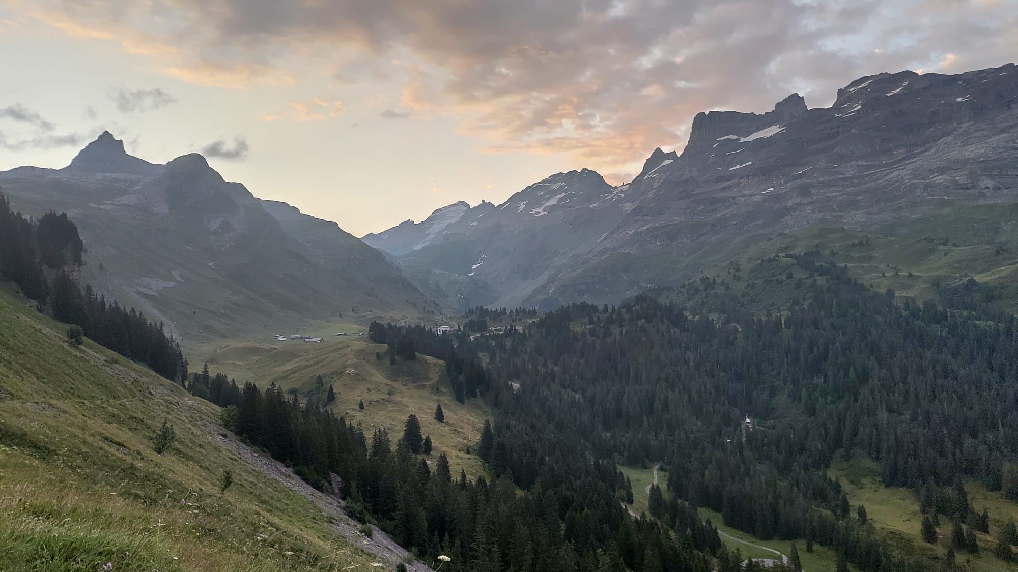 Morgenstimmung bei der Engstlenalp OW