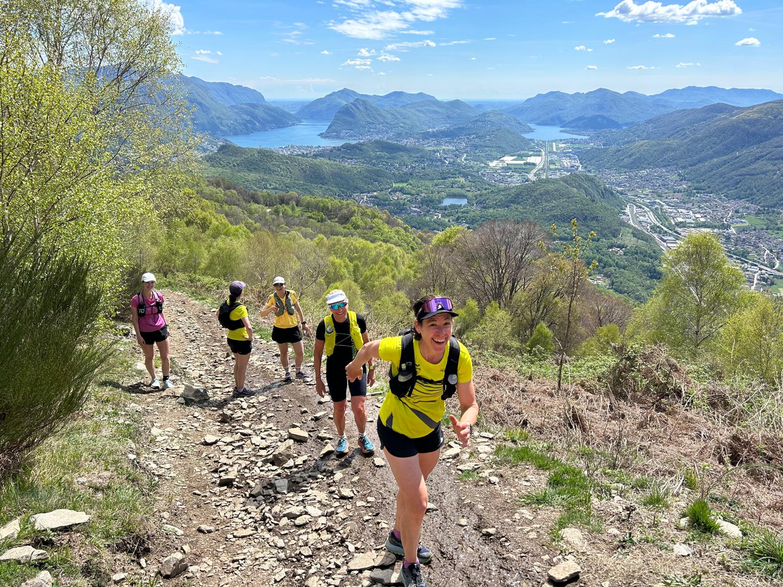 Nicole und Anita voraus