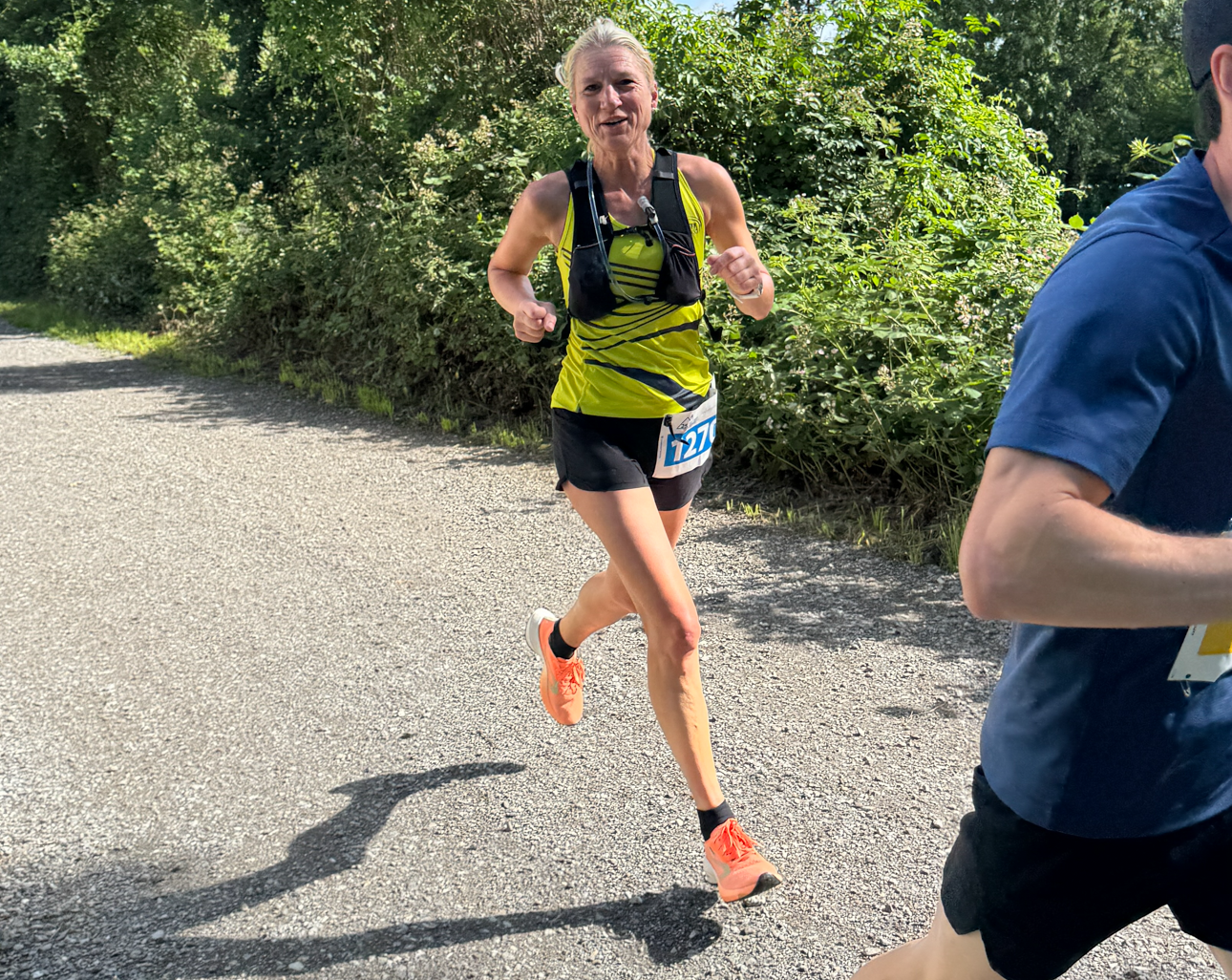 Ingrid Göldi, Halbmarathon Plus 2:37:51, Rang 1 AK
