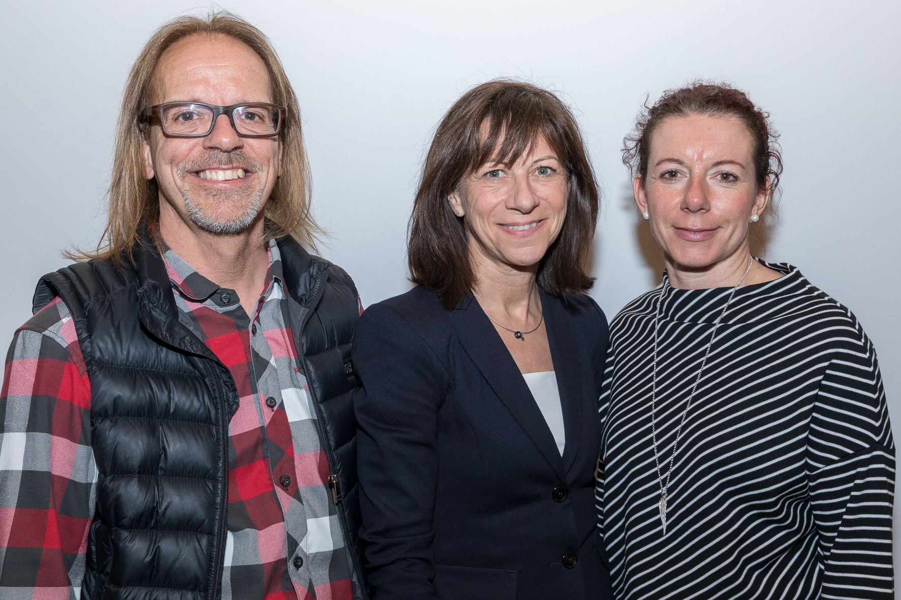 Referentin und neue Ehrenmitglieder