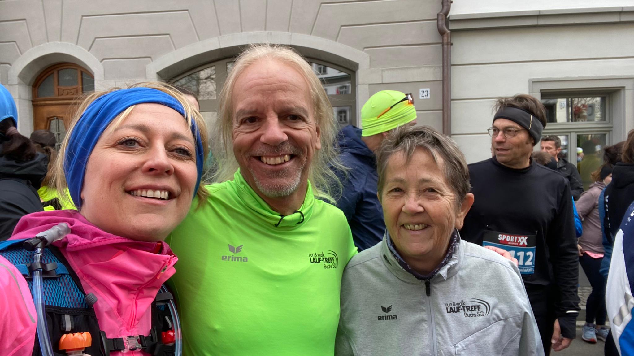 Moni, Beni, Hilde am Start in Wil