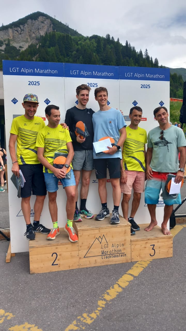 Thomas und Michael links, Alex und Oliver rechts 