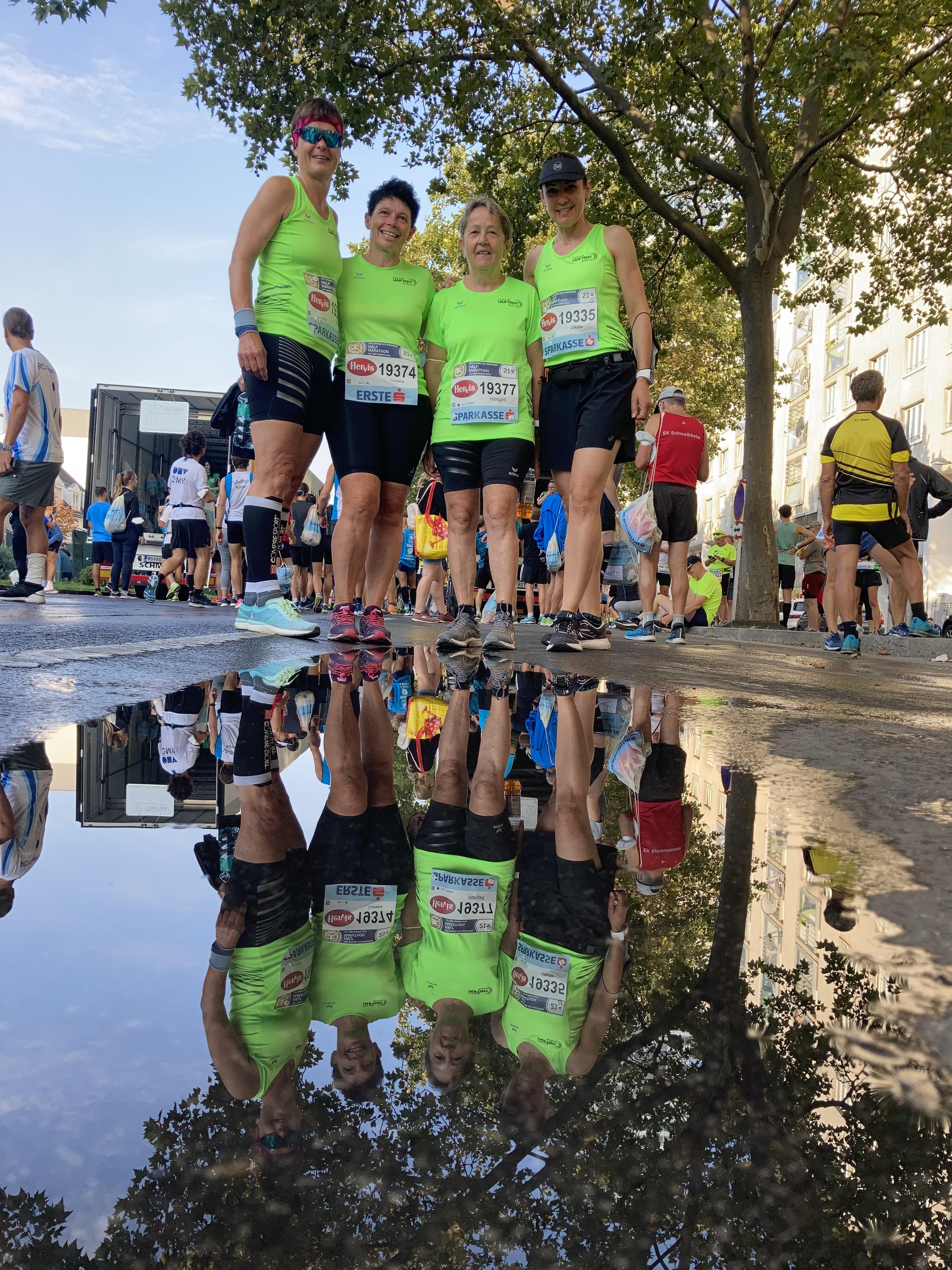 Die vier Lauftreff-Ladies vor dem Start