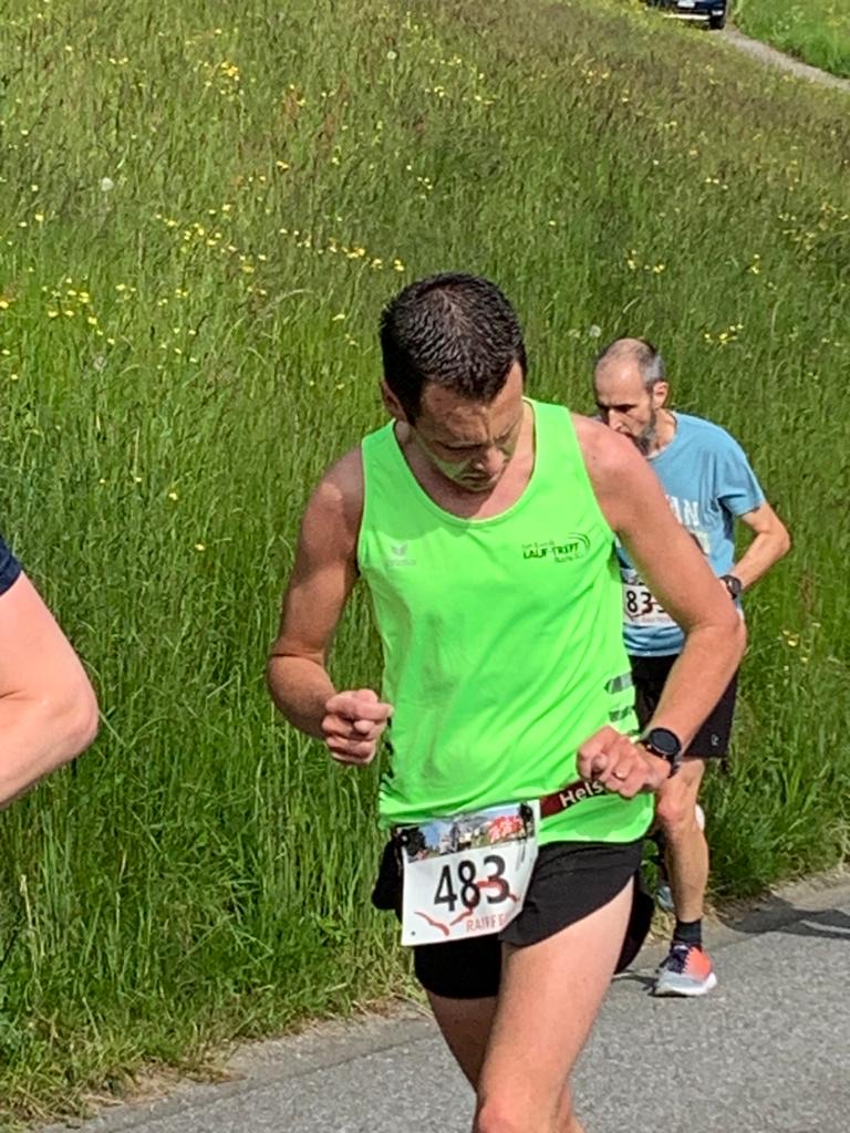 Michael auf der 1. Etappe mit super Zeit (Sieg mit Alex in der Staffel)