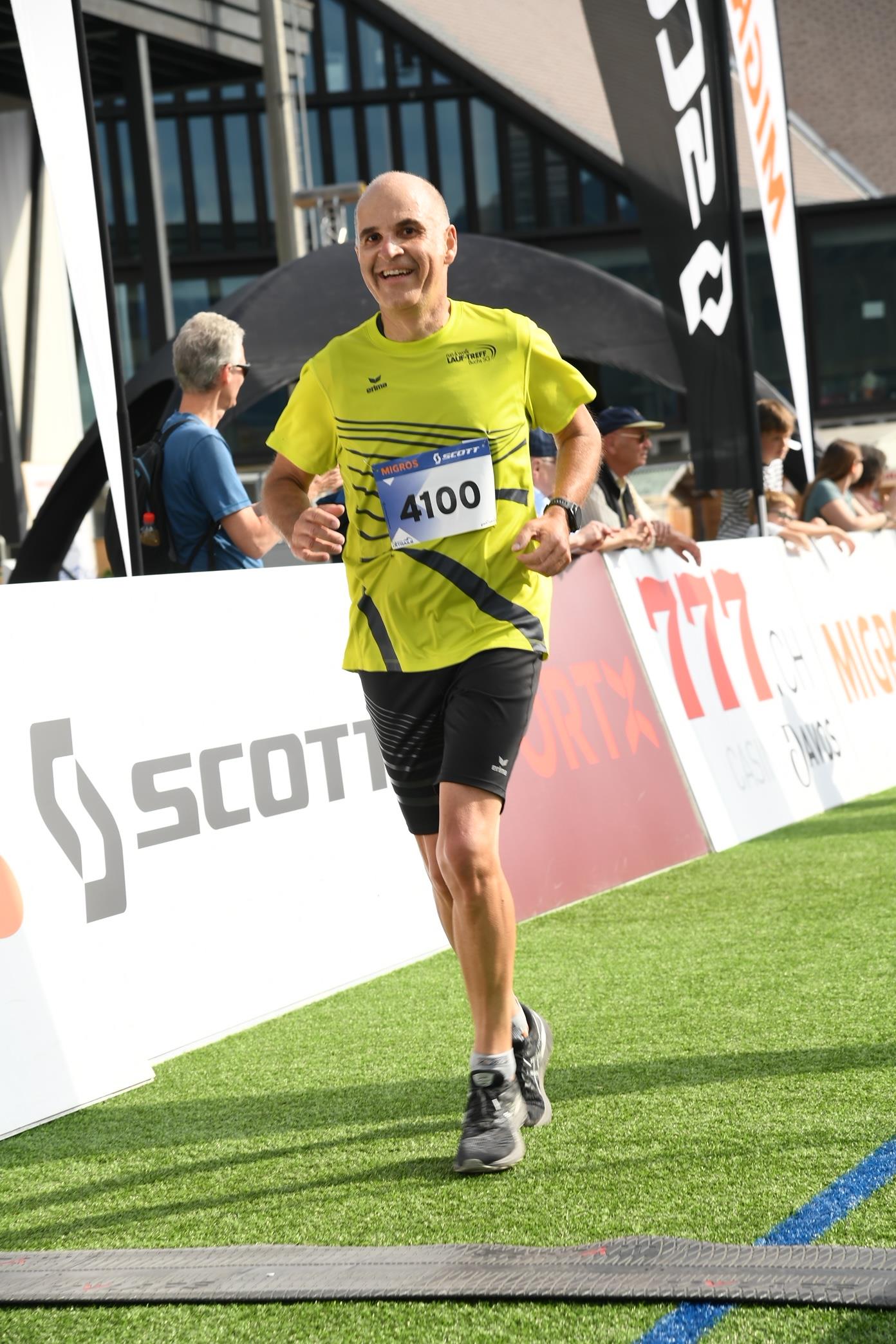 Marco kurz vor dem Ziel