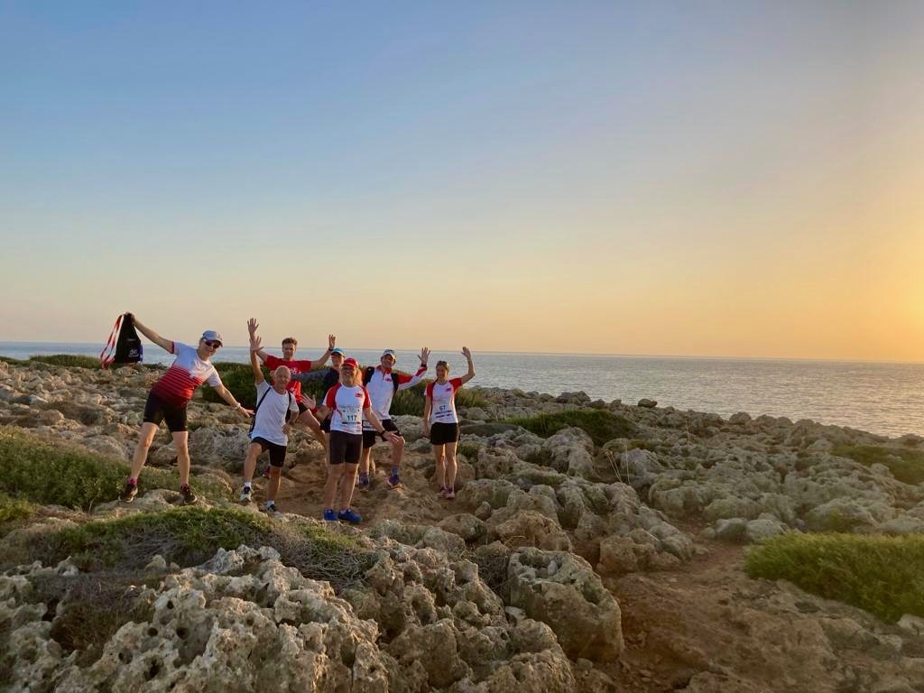 Auf dem Rückweg dem Meer entlang nach dem 1. Lauf