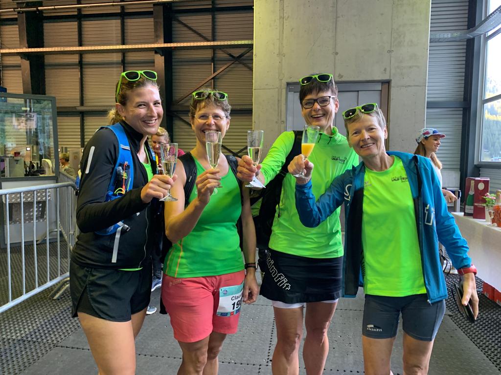 Vor dem Start ein Cüppli, das gibt Power