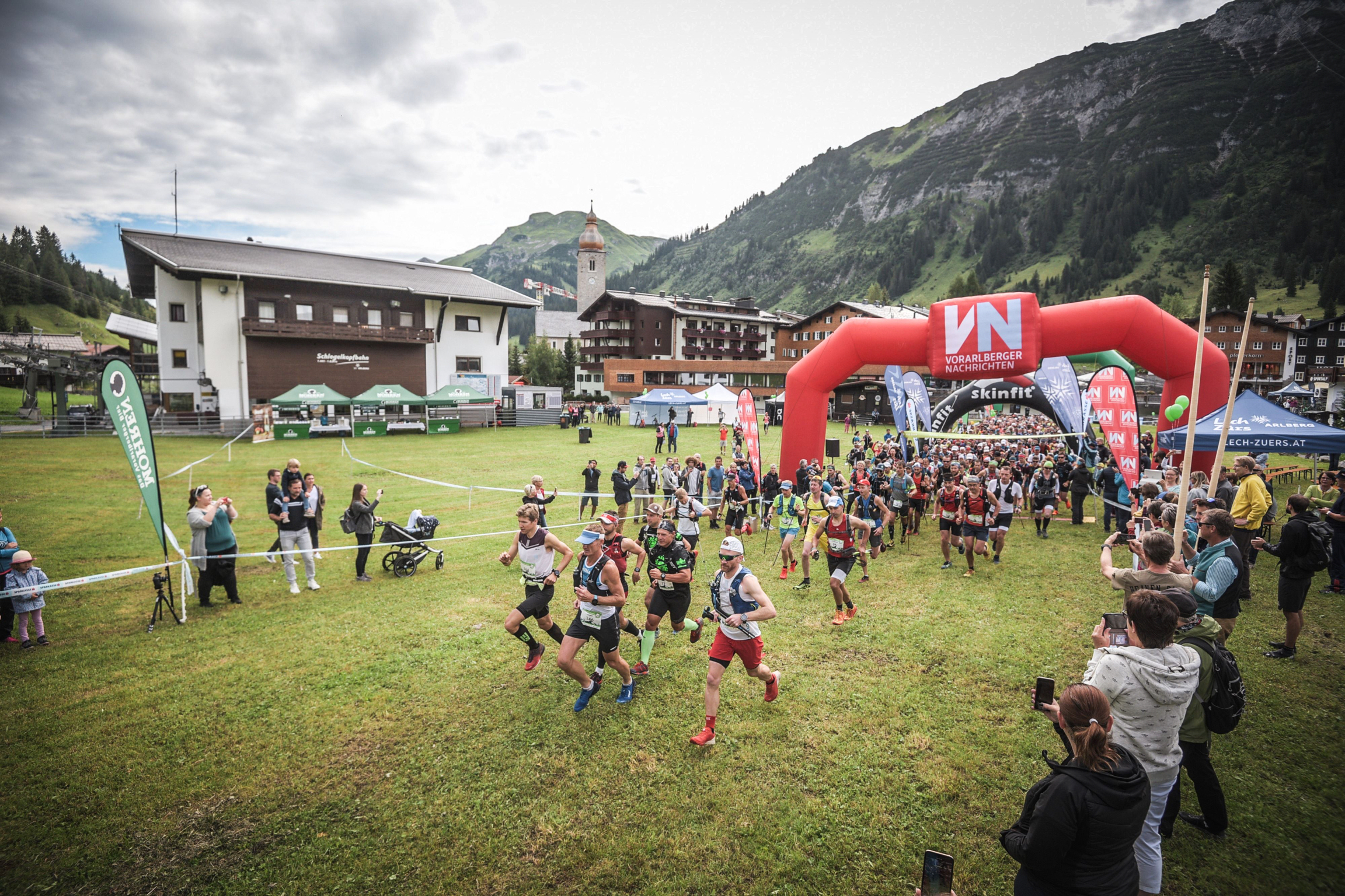 Jetzt geht es für alle los.