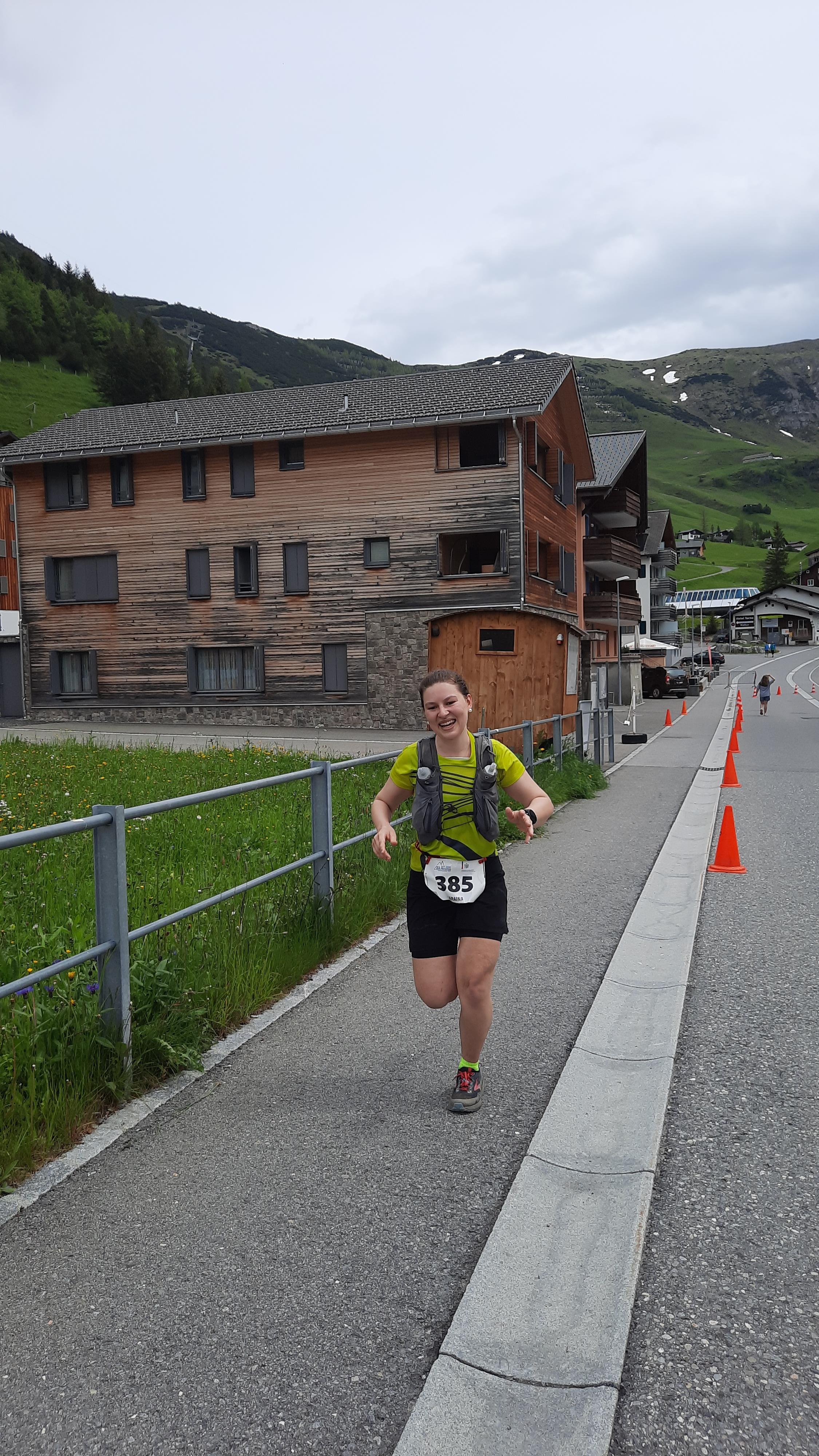 Seraina Müller (Marathon; 5:27:05) mit einem riesen Smile im Gesicht 