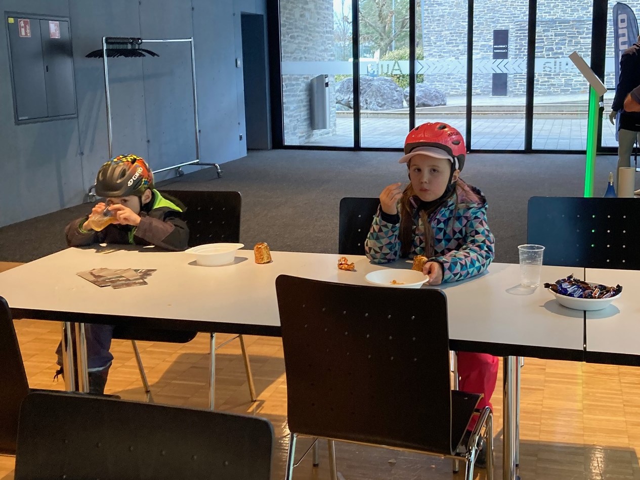 Etwas gegen Hunger und Durst auch für die Jüngsten