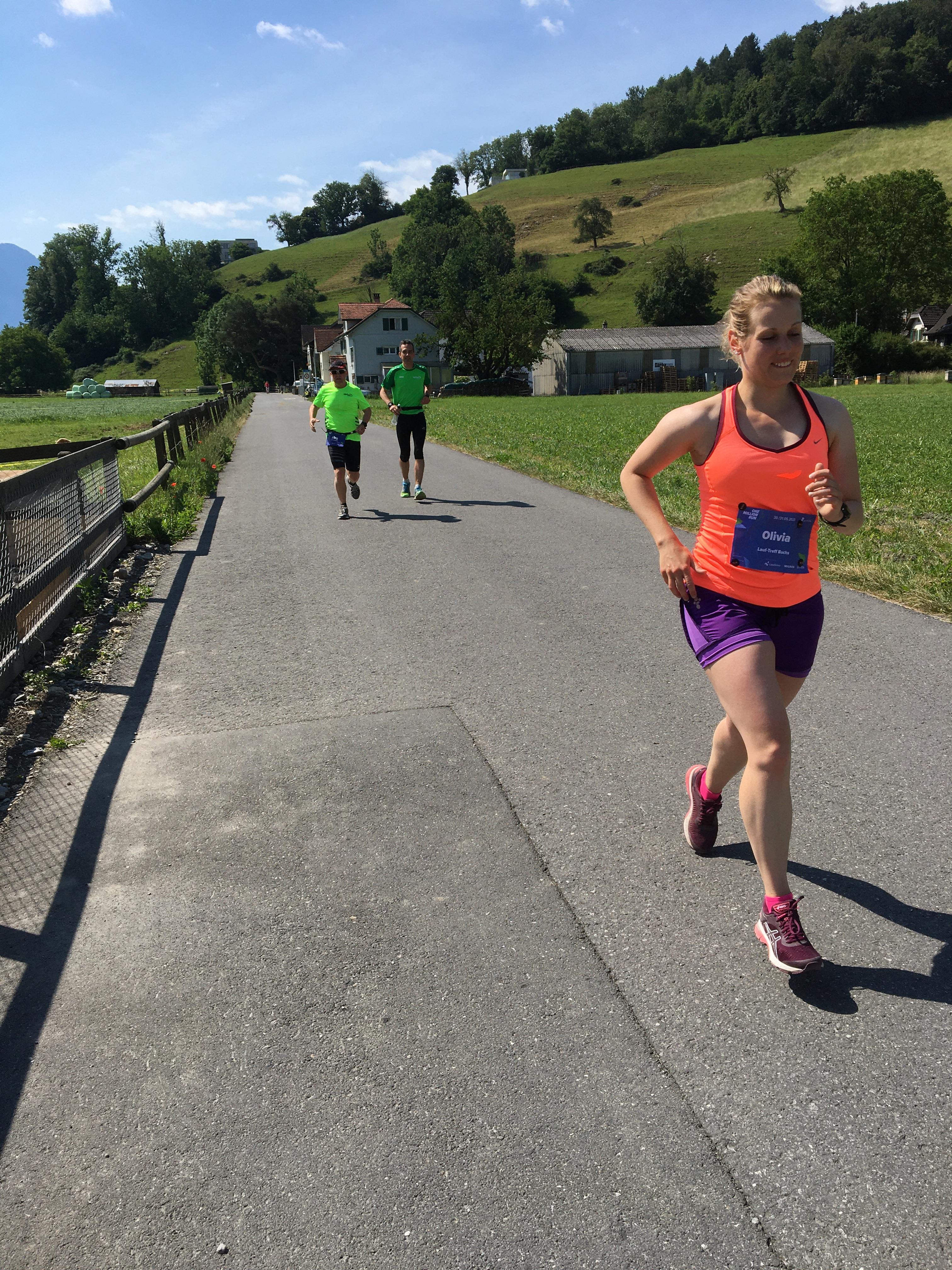 Olivia kurz vor dem Sonntagsrunde-Ziel