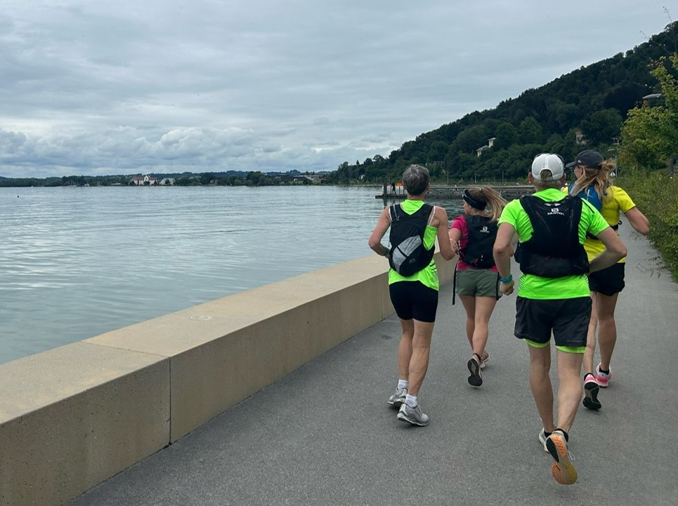 Ein schöner Blick auf den See