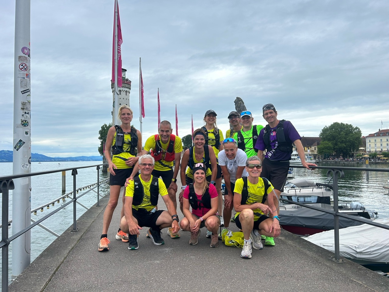 Im Ziel! v: Giovanni, Saskia, Annelies; m: Ingrid, Baha, Heidi, Anita; h: Monia, Alex, Dani, Patrick