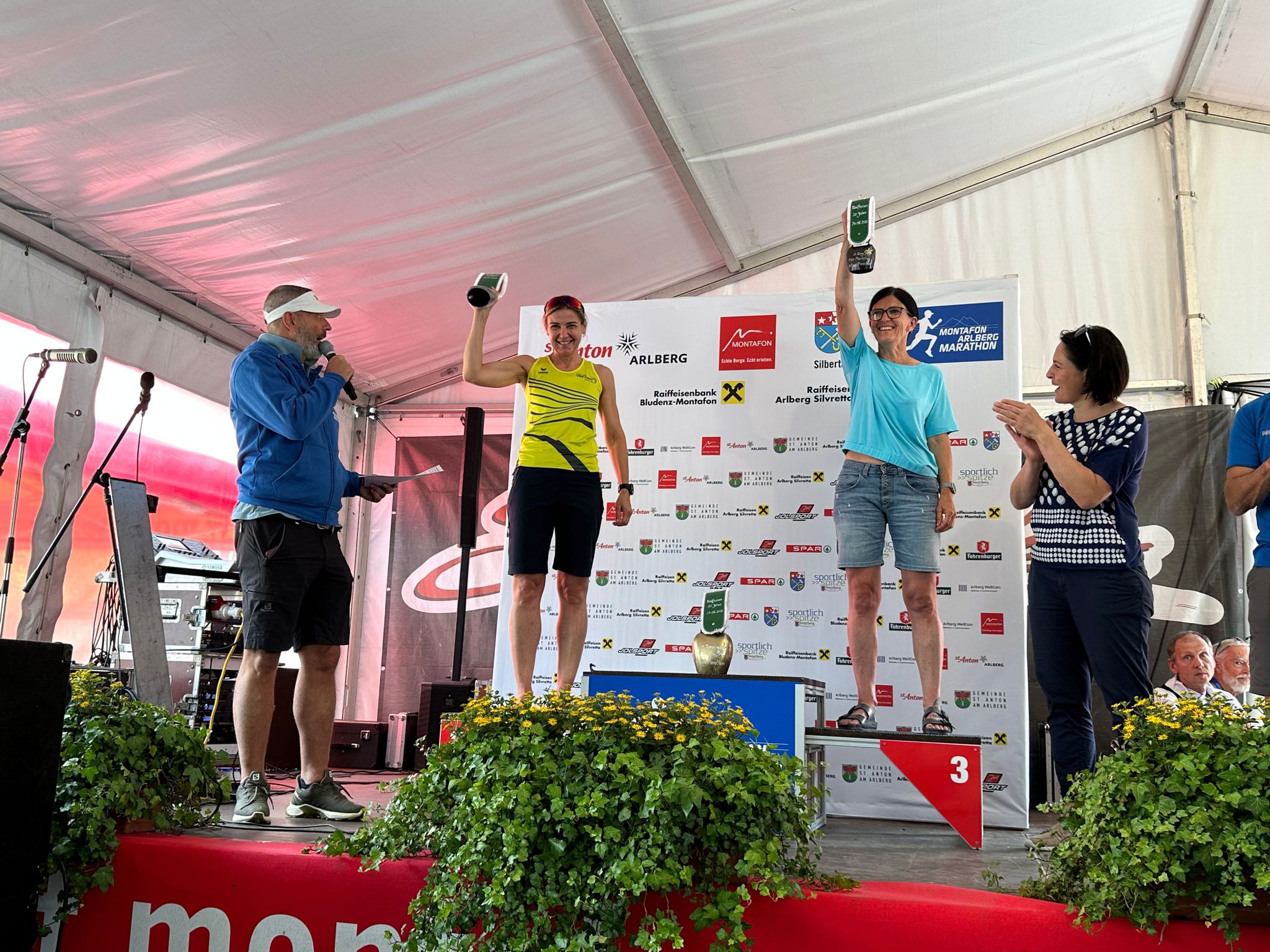 Claudia ebenfalls auf dem Siegertreppchen