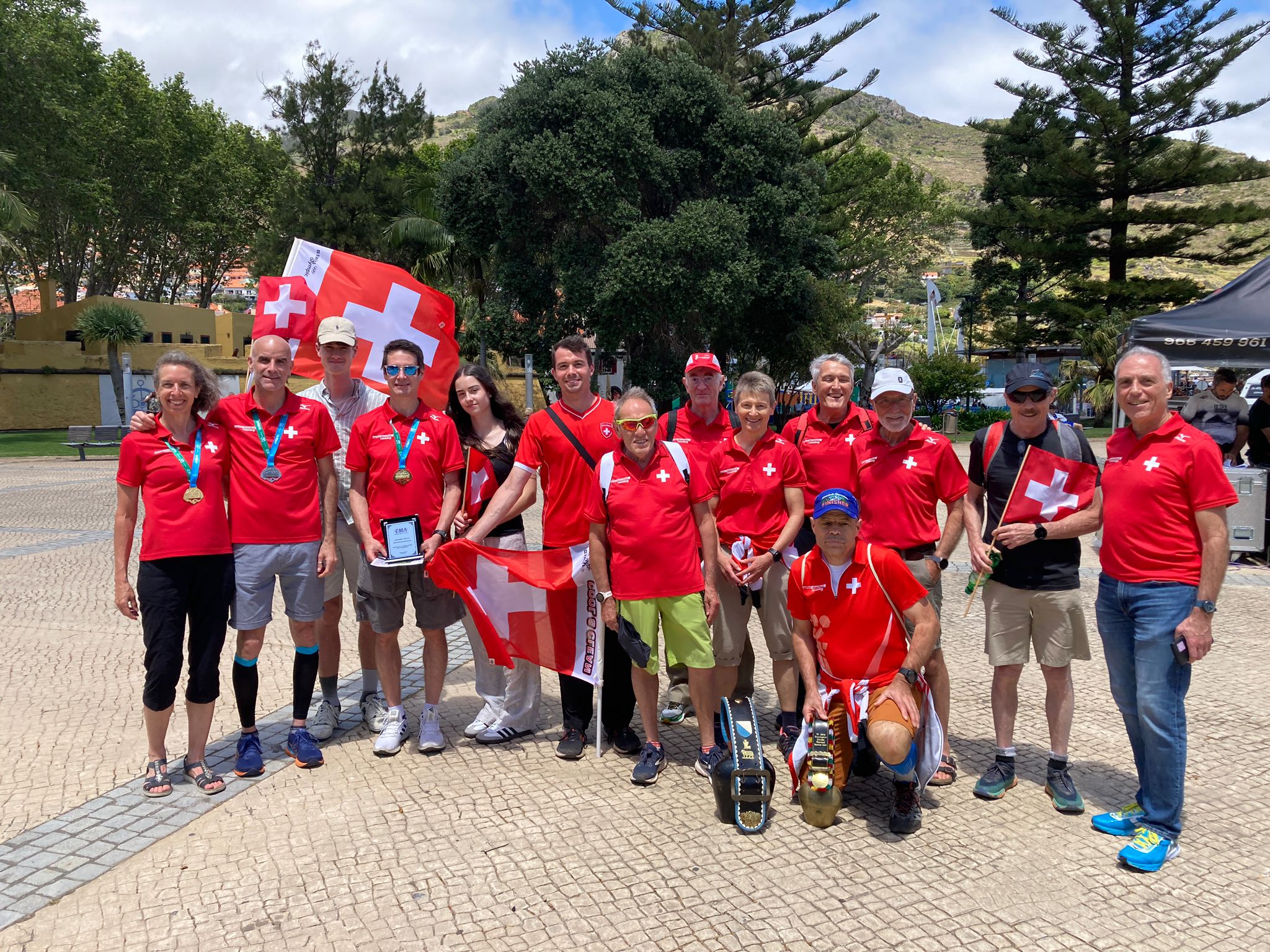 smrun-Läufer:innen und Fans