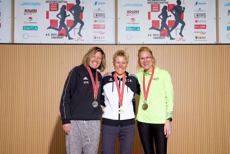 Siegerinnenehrung mit Ingrid