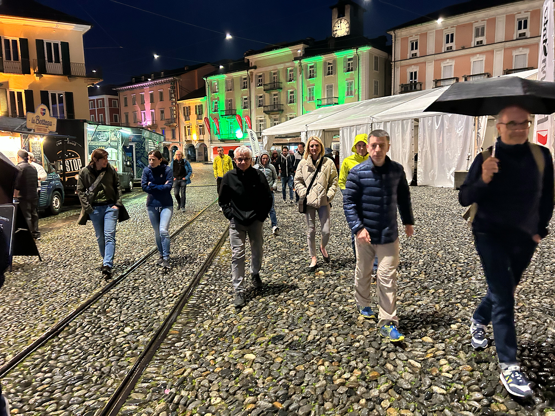 Abendprogramm auf der Piazza