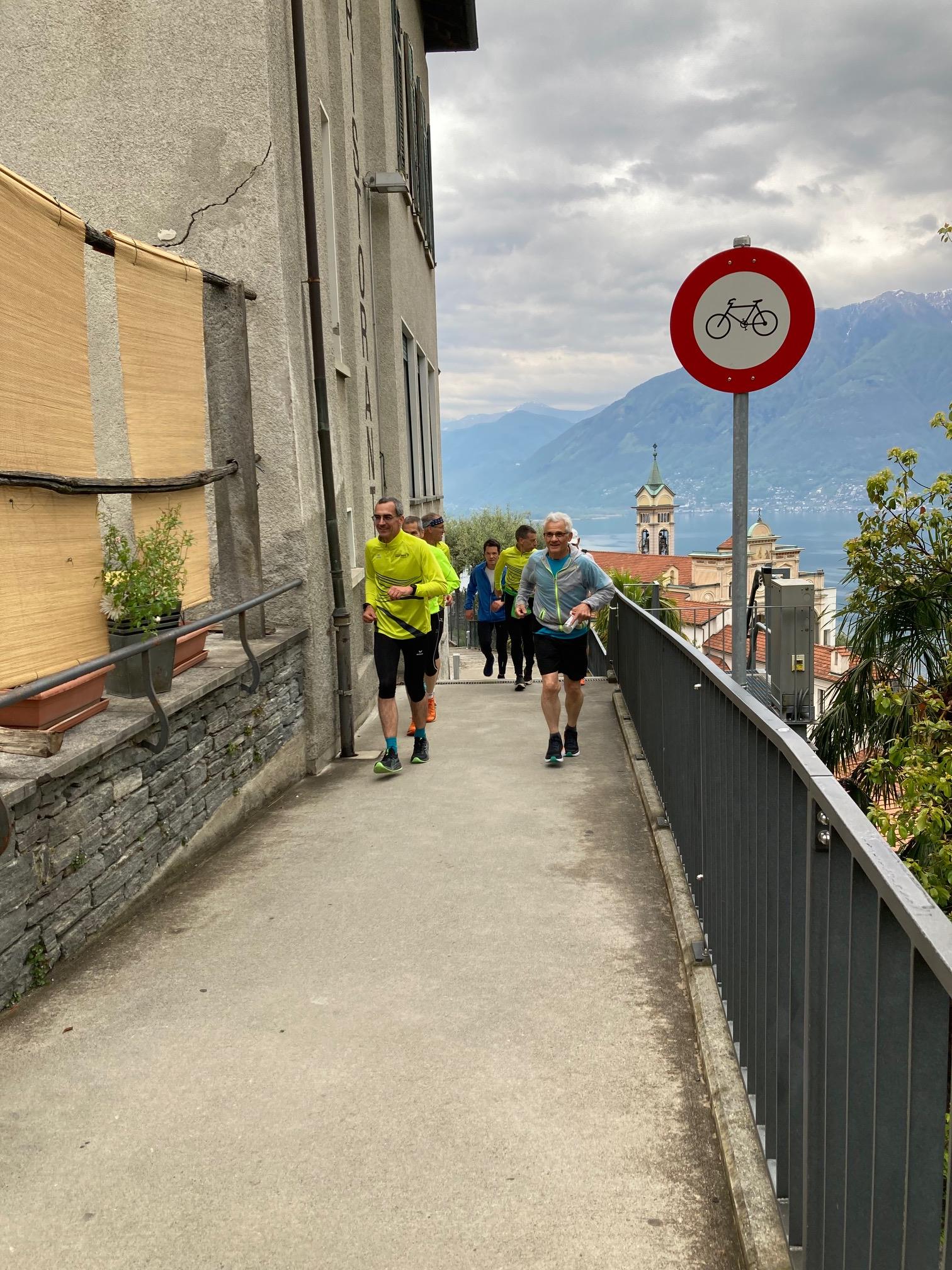 Einlaufrunde am Freitag