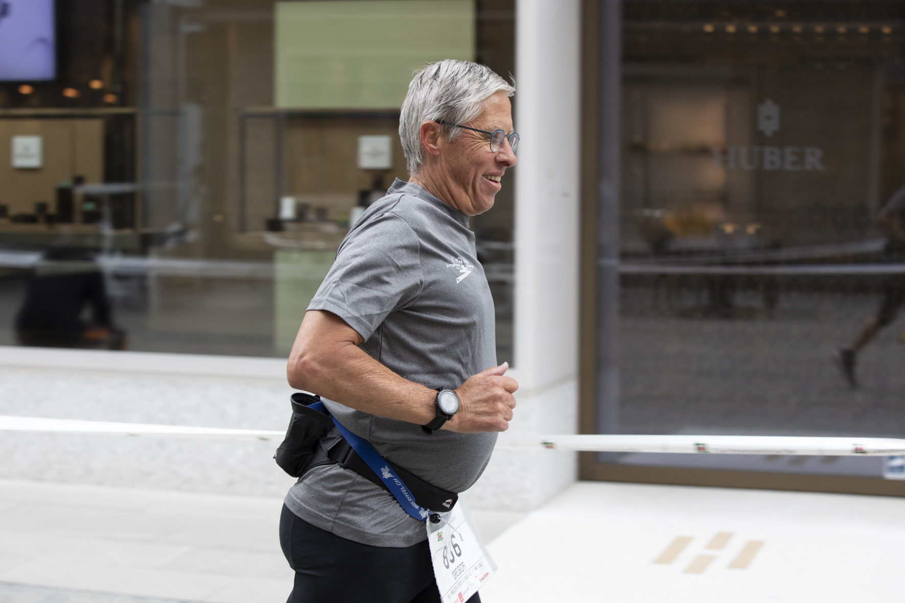 Gregor Ambühl flitzt auch vorbei